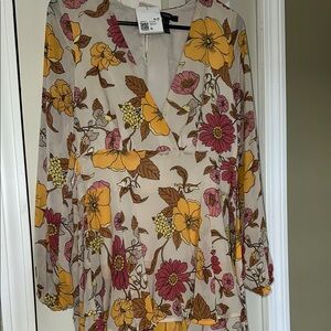 Floral V-Neck Romper with Long Sleeves